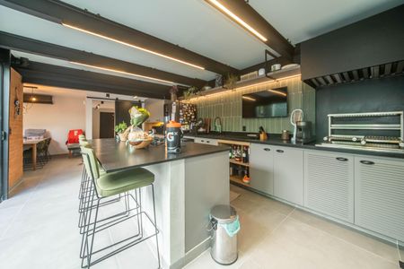 Casa à venda com 205m², 3 quartos e 2 vagasCozinha