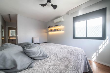 Casa à venda com 205m², 3 quartos e 2 vagasSuíte