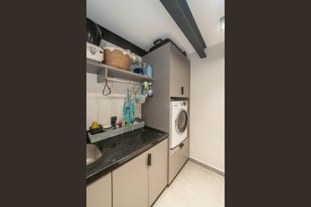 Casa à venda com 205m², 3 quartos e 2 vagasLavanderia