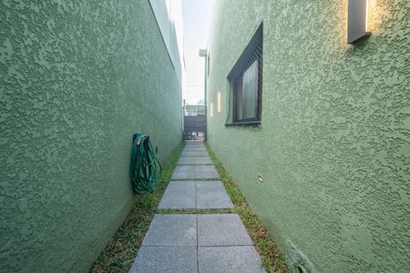 Casa à venda com 205m², 3 quartos e 2 vagasÁrea Externa - Quintal