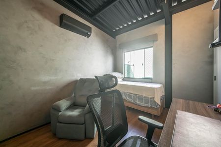 Casa à venda com 205m², 3 quartos e 2 vagasQuarto 2