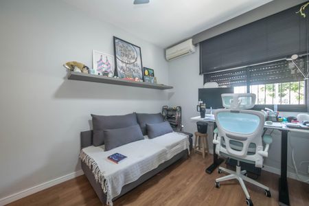 Casa à venda com 205m², 3 quartos e 2 vagasQuarto 1