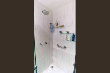 Apartamento para alugar com 120m², 3 quartos e 2 vagas Apartamento para alugar com 120m², 3 quartos e 2 vagasBanheiro da Suíte