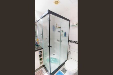 Apartamento para alugar com 120m², 3 quartos e 2 vagas Apartamento para alugar com 120m², 3 quartos e 2 vagasBanheiro da Suíte