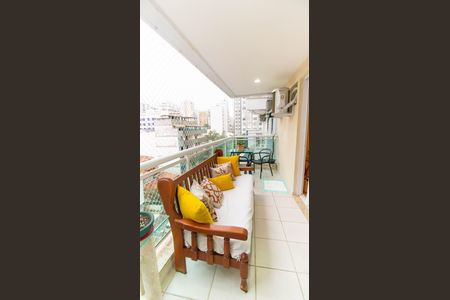 Apartamento para alugar com 120m², 3 quartos e 2 vagas Apartamento para alugar com 120m², 3 quartos e 2 vagasVaranda