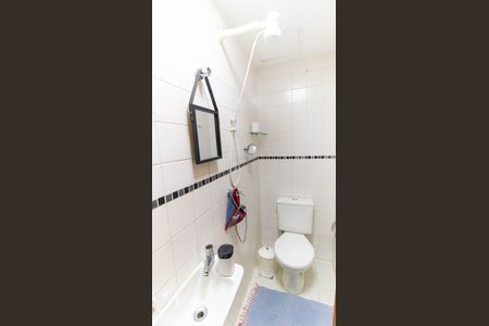 Apartamento para alugar com 120m², 3 quartos e 2 vagas Apartamento para alugar com 120m², 3 quartos e 2 vagasBanheiro de Serviço