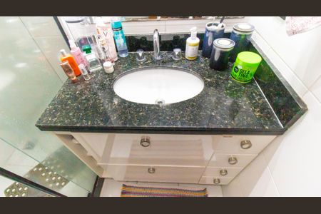 Apartamento para alugar com 120m², 3 quartos e 2 vagas Apartamento para alugar com 120m², 3 quartos e 2 vagasBanheiro da Suíte