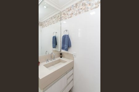 Apartamento à venda com 78m², 3 quartos e 2 vagasBanheiro