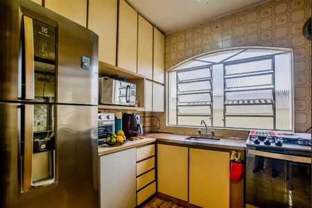 Apartamento à venda com 119m², 3 quartos e 2 vagasCozinha