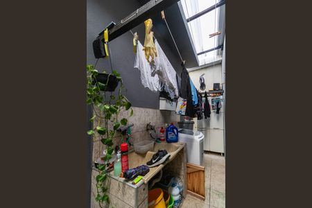 Casa à venda com 340m², 5 quartos e 3 vagasEdícula 2 - Área de Serviço