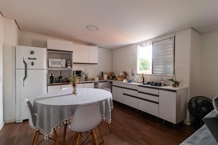 Casa à venda com 340m², 5 quartos e 3 vagasEdícula 1 - Cozinha