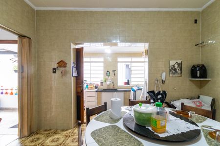 Casa à venda com 340m², 5 quartos e 3 vagasCozinha