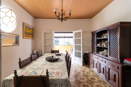 Casa à venda com 340m², 5 quartos e 3 vagasSala de Jantar