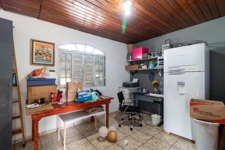 Casa à venda com 340m², 5 quartos e 3 vagasEdícula 2 - Quarto de Serviço