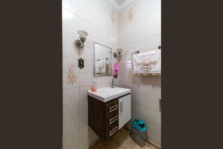 Casa à venda com 340m², 5 quartos e 3 vagasBanheiro Social