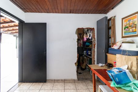 Casa à venda com 340m², 5 quartos e 3 vagasEdícula 2 - Quarto de Serviço
