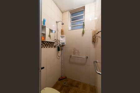 Casa à venda com 340m², 5 quartos e 3 vagasBanheiro da Suíte