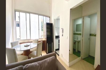 Apartamento à venda com 50m², 1 quarto e 1 vaga