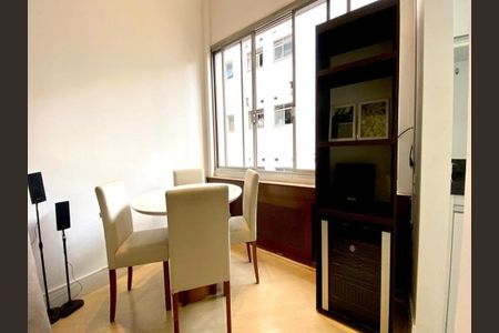 Apartamento à venda com 50m², 1 quarto e 1 vaga
