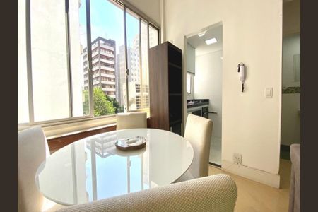 Apartamento à venda com 50m², 1 quarto e 1 vaga