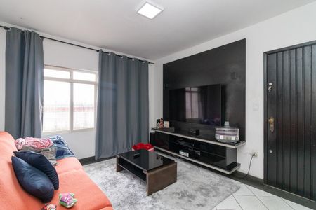 Casa à venda com 189m², 4 quartos e 1 vagaSala