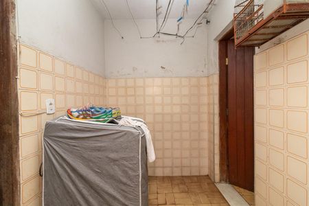 Casa à venda com 189m², 4 quartos e 1 vagaÁrea de Serviço