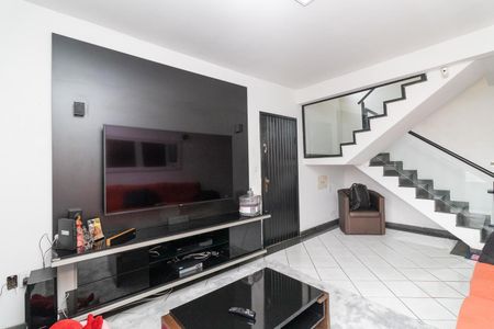 Casa à venda com 189m², 4 quartos e 1 vagaSala