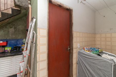 Casa à venda com 189m², 4 quartos e 1 vagaÁrea de Serviço e porta do cômodo externo