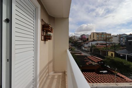 Apartamento à venda com 96m², 3 quartos e 3 vagasSacada do Quarto 2