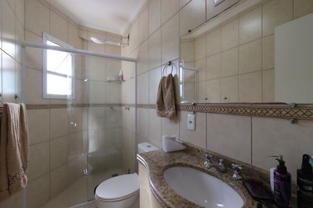 Apartamento à venda com 96m², 3 quartos e 3 vagasBanheiro Social