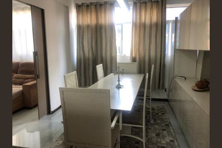 Apartamento à venda com 144m², 4 quartos e 2 vagas