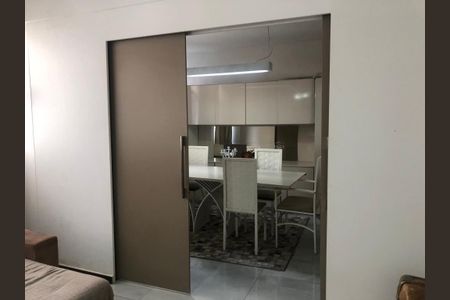 Apartamento à venda com 144m², 4 quartos e 2 vagas