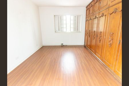 Casa à venda com 167m², 3 quartos e 4 vagasSuíte 1