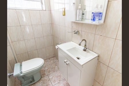 Casa à venda com 167m², 3 quartos e 4 vagasLavabo