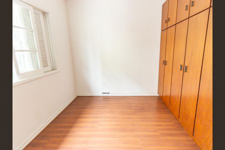 Casa à venda com 167m², 3 quartos e 4 vagasQuarto 2