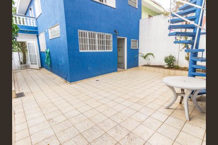 Casa à venda com 167m², 3 quartos e 4 vagasQuintal
