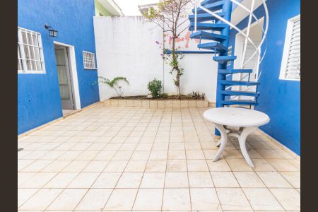 Casa à venda com 167m², 3 quartos e 4 vagasQuintal