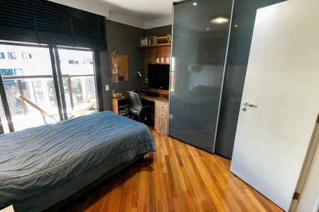 Apartamento à venda com 221m², 3 quartos e 3 vagasSuíte 2