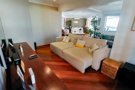 Apartamento à venda com 221m², 3 quartos e 3 vagasSala 3 - TV