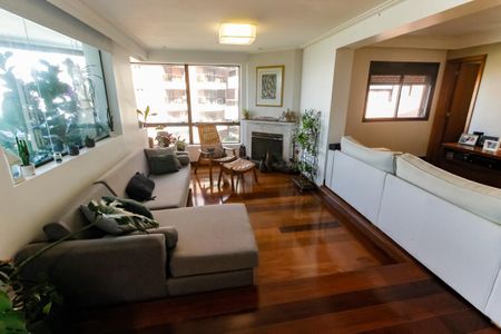 Apartamento à venda com 221m², 3 quartos e 3 vagasSala 2