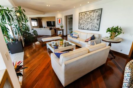 Apartamento à venda com 221m², 3 quartos e 3 vagasSala 1