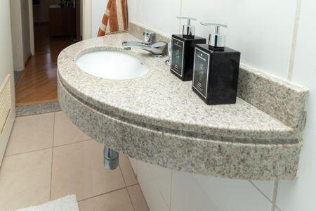 Apartamento à venda com 135m², 4 quartos e 1 vagaBanheiro 1