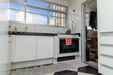 Apartamento à venda com 135m², 4 quartos e 1 vagaCozinha