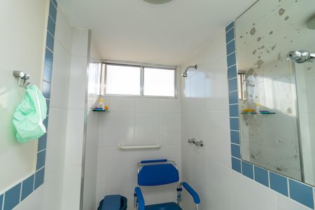 Apartamento à venda com 135m², 4 quartos e 1 vagaBanheiro da Suíte