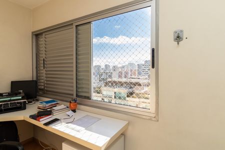 Apartamento à venda com 135m², 4 quartos e 1 vagaQuarto 3