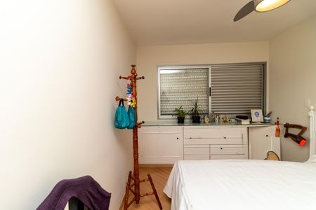 Apartamento à venda com 135m², 4 quartos e 1 vagaSuite