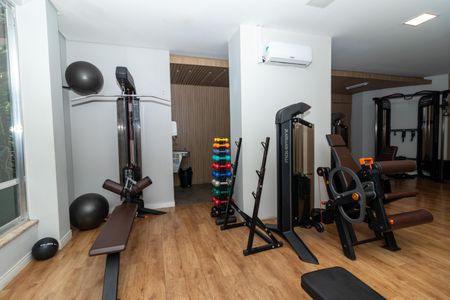 Apartamento à venda com 135m², 4 quartos e 1 vagaÁrea comum - Academia