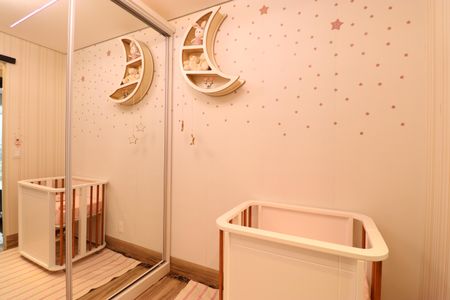 Apartamento à venda com 190m², 3 quartos e 3 vagasQuarto