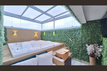 Apartamento à venda com 190m², 3 quartos e 3 vagasVaranda 2