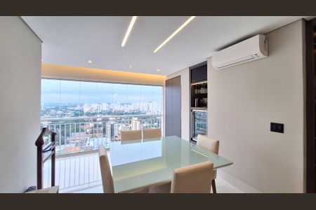 Apartamento à venda com 190m², 3 quartos e 3 vagasVaranda 1
